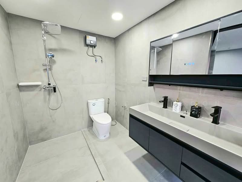The Waterford Diamond Tower Sukhumvit, Bangkok, 758/18 Soi Sukhumvit 30/1, Sukhumvit Road, Khlong Toei, Bangkok, 3 Bedrooms, 147 sqm, Condo For Rent, by Nakarin Sookpaiboon, 500454040 - DDproperty.com
