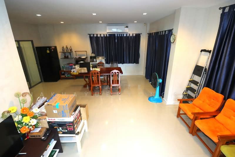 Perfect Place Sukhumvit 77-Suvarnabhumi : เพอร์เฟค เพลส สุขุมวิท77-สุวรรณภูมิ, สมุทรปราการ, ถนนลาดกระบัง, ราชาเทวะ, บางพลี, สมุทรปราการ, 180 ตร.ม., บ้านเดี่ยว ขาย, โดย Isaree Nakhayuenyongsuk, 500454108 - บ้านใกล้สุวรรณภูมิ ลาดกระบัง เพอร์เฟค - DDproperty.com