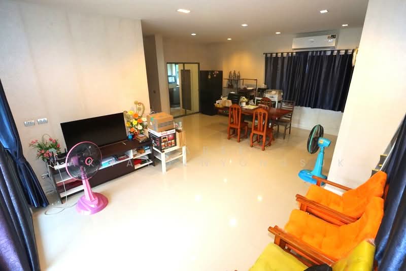 Perfect Place Sukhumvit 77-Suvarnabhumi, Samut Prakan, Lat Krabang Road, Rachathewa, Bang Plee, Samut Prakan, 3 Bedrooms, 180 sqm, Single Detached House For Sale, by Isaree Nakhayuenyongsuk, 500454108 - บ้านใกล้สุวรรณภูมิ ลาดกระบัง เพอร์เฟค - DDproperty.com