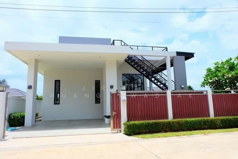 We By SIRIN, Prachuap Khiri Khan, 114 Soi Hua Hin, Nong Kae, Hua Hin, Prachuap Khiri Khan, 3 Bedrooms, 263 sqm, Single Detached House For Rent, by Jirapat Chuangsawadsak, 500454119 - DDproperty.com