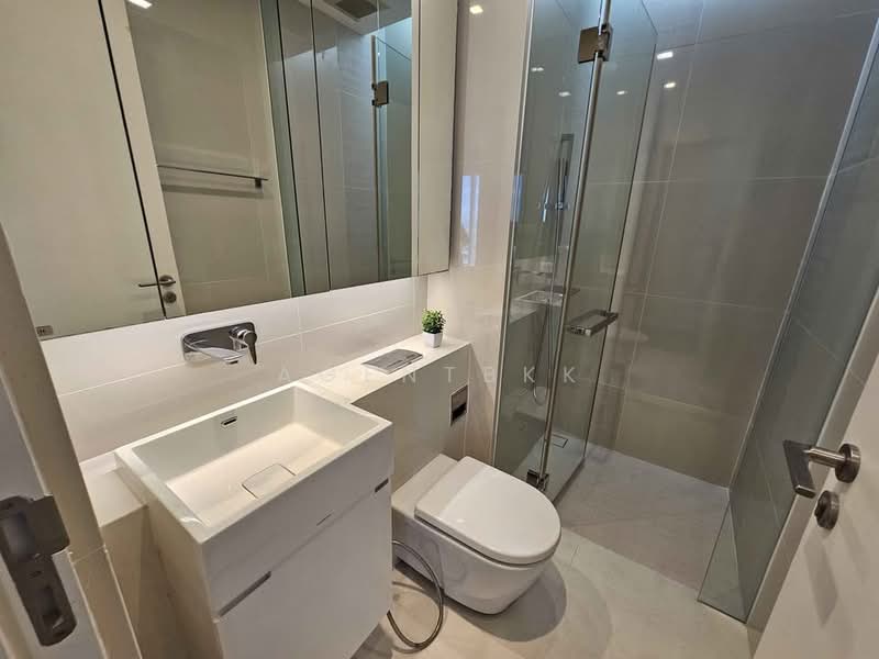 The Saint Residences Ladprao, Bangkok, 588 Vibhavadi-Rangsit Road, Jom Phon, Chatuchak, Bangkok, 2 Bedrooms, 57 sqm, Condo For Rent, by Agentbkk, 500454161 - DDproperty.com