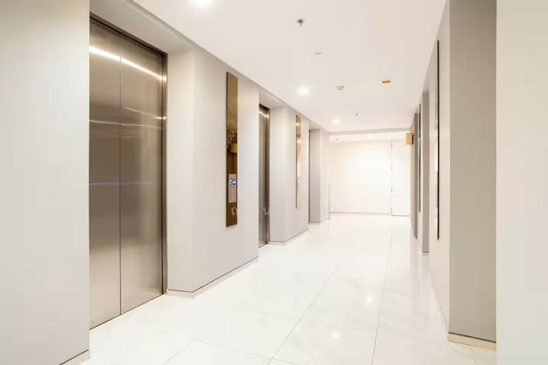 Hyde Sukhumvit 11, Bangkok, 11 Soi Sukhumvit 11, Khlongtoei Nua, Watthana, Bangkok, 1 Bedroom, 34 sqm, Condo For Sale, by คุณนภัส, 500454166 - DDproperty.com