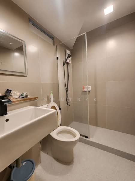 The Parkland Bangna, Bangkok, Soi Bangna-Trat 37 Bangna-Trat Road, Bang Na, Bangkok, 3 Bedrooms, 72 sqm, Condo For Rent, by Agentbkk, 500454170 - DDproperty.com