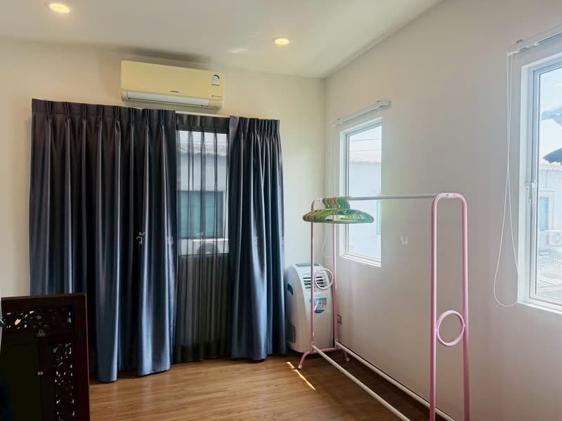 Centro Phahol-Vibhavadi, Pathum Thani, Phaholyothin Frontage Rd, Khlong Nung, Khlong Luang, Pathum Thani, 3 Bedrooms, 154 sqm, Single Detached House For Sale, by วันดี รอดปาน, 500454188 - DDproperty.com