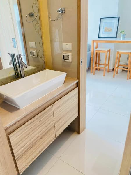 The Riviera Wongamat, Chon Buri (Pattaya), Na Kluea 16 Alley, Na Kloe, Bang Lamung (Pattaya), Chon Buri (Pattaya), 1 Bedroom, 35 sqm, Condo For Sale, by Boonyanuch Unna, 500454192 - DDproperty.com