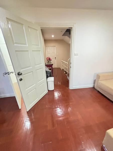 4-BR Townhouse, Bangkok, Bang Chak, Phra Khanong, Bangkok, 4 Bedrooms, 450 sqm, Townhouse For Rent, by Sataporn Jalao, 500454207 - DDproperty.com