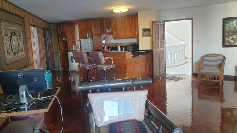 Park Beach Condominium, Chon Buri (Pattaya), Na Kloe, Bang Lamung (Pattaya), Chon Buri (Pattaya), 3 Bedrooms, 172 sqm, Condo For Sale, by Boonyanuch Unna, 500454215 - DDproperty.com