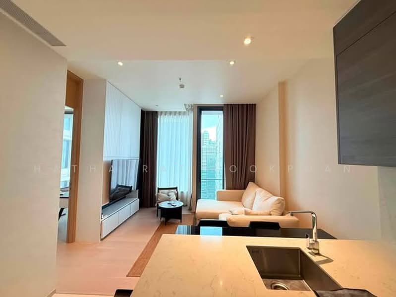 The Esse Asoke, Bangkok, 333 Soi Sukhumvit 21, Sukhumvit Road, Khlongtoei Nua, Watthana, Bangkok, 1 Bedroom, 47 sqm, Condo For Rent, by Hathairat Rookphan, 500454236 - DDproperty.com