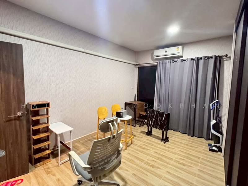 Country Complex Bangna, Bangkok, Sanpawut Road, Bang Na, Bangkok, 2 Bedrooms, 80 sqm, Condo For Rent, by Hathairat Rookphan, 500454251 - DDproperty.com
