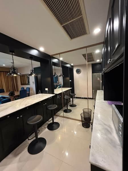 Watermark Chaophraya, Bangkok, Soi Charoennakorn 39-41, Charoennakorn Road, Bang Lam Phu Lang, Khlong San, Bangkok, 3 Bedrooms, 145 sqm, Condo For Rent, by Hathairat Rookphan, 500454299 - DDproperty.com
