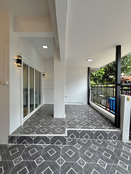Baan Nanthicha 3/8, Nonthaburi, นนทบุรี ไทรน้อย ไทรน้อย, Sai Noi, Nonthaburi, 4 Bedrooms, 100 sqm, Townhouse For Sale, by NR AGENT, 500454311 - DDproperty.com