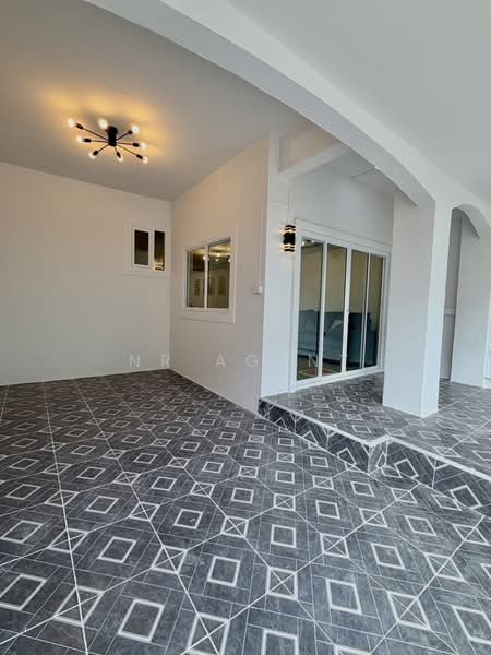Baan Nanthicha 3/8, Nonthaburi, นนทบุรี ไทรน้อย ไทรน้อย, Sai Noi, Nonthaburi, 4 Bedrooms, 100 sqm, Townhouse For Sale, by NR AGENT, 500454311 - DDproperty.com