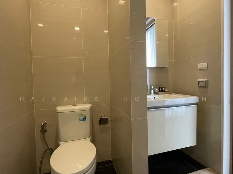 Park Origin Phrom Phong (Park 24), Bangkok, 68 Soi Sukhumvit 24, Khong Tan, Khlong Toei, Bangkok, 2 Bedrooms, 68 sqm, Condo For Rent, by Hathairat Rookphan, 500454342 - DDproperty.com