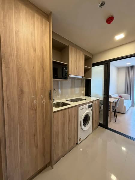 The Base Urban Rama 9, Bangkok, Huai Khwang, Bangkok, 1 Bedroom, 35 sqm, Condo For Rent, by Hathairat Rookphan, 500454355 - DDproperty.com
