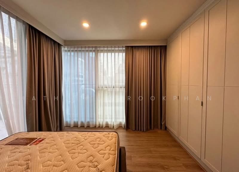 New House condominium, Bangkok, Ploenchit, Lumphini, Pathum Wan, Bangkok, 2 Bedrooms, 135 sqm, Condo For Rent, by Hathairat Rookphan, 500454371 - DDproperty.com