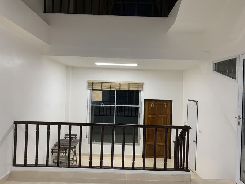 หมู่บ้านกลางเมือง รัชดา ลาดพร้าว ติดถนนใหญ่, Bangkok, Chan Kasem, Chatuchak, Bangkok, 3 Bedrooms, 560 sqm, Townhouse For Rent, by ทัณฑิกา แก้วปู่วัด, 500454441 - DDproperty.com