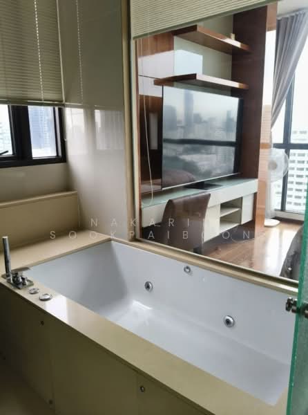 The Address Sukhumvit 28, Bangkok, 1 Soi Sukhumvit 28, Khong Tan, Khlong Toei, Bangkok, 2 Bedrooms, 74 sqm, Condo For Rent, by Nakarin Sookpaiboon, 500454537 - DDproperty.com