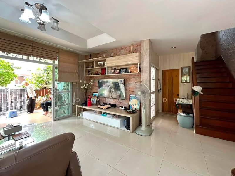 Sena Grandhome Rangsit - Tiwanon, Pathum Thani, Lak Hok, Muang Pathum Thani, Pathum Thani, 3 Bedrooms, 190 sqm, Single Detached House For Sale, by Adool Manusdee, 500454607 - DDproperty.com