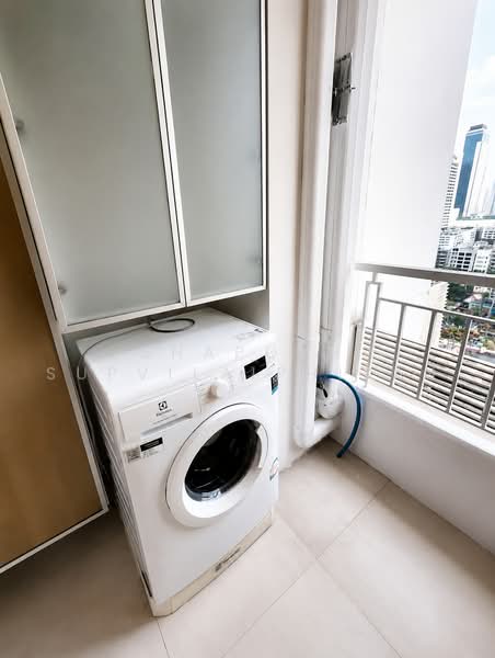 Ivy Sathorn 10, Bangkok, 88 Soi Sathorn 12, Sathorn Road, Silom, Bang Rak, Bangkok, 1 Bedroom, 42 sqm, Condo For Rent, by Shaporn Supvilaiphisan, 500454704 - DDproperty.com