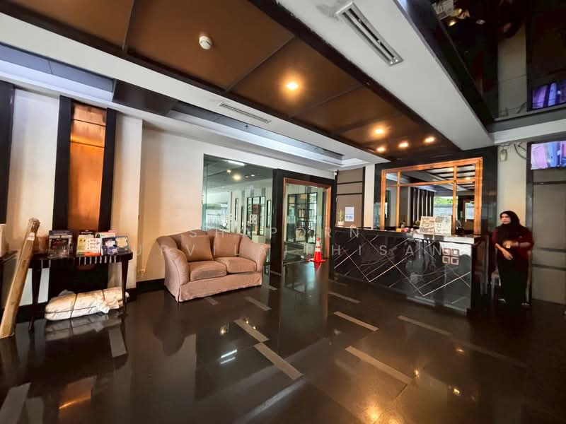 Ivy Sathorn 10, Bangkok, 88 Soi Sathorn 12, Sathorn Road, Silom, Bang Rak, Bangkok, 1 Bedroom, 42 sqm, Condo For Rent, by Shaporn Supvilaiphisan, 500454704 - DDproperty.com