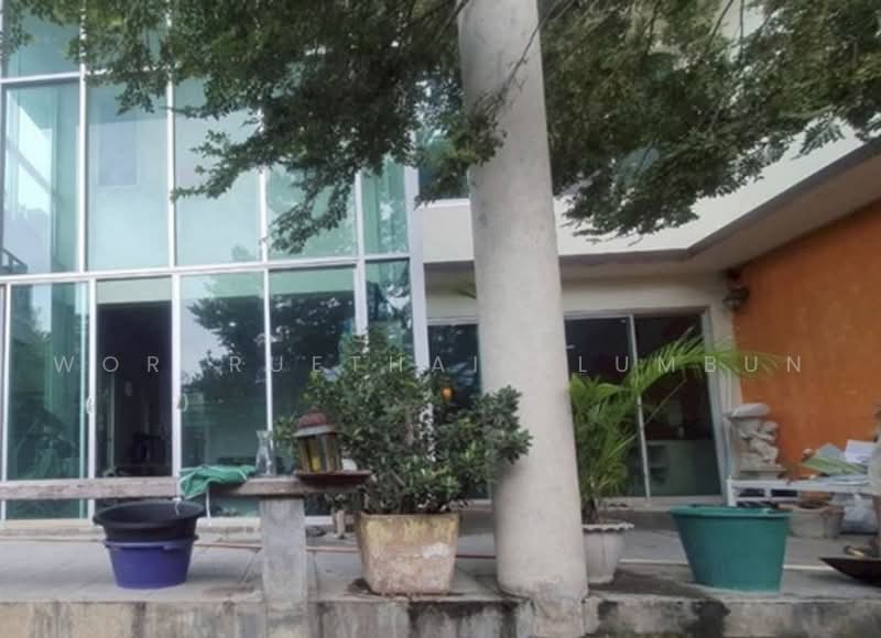3-BR House, Bangkok, Bang Prom, Taling Chan, Bangkok, 3 Bedrooms, 200 sqm, Single Detached House For Sale, by Woraruethai Klumbun, 500454707 - DDproperty.com
