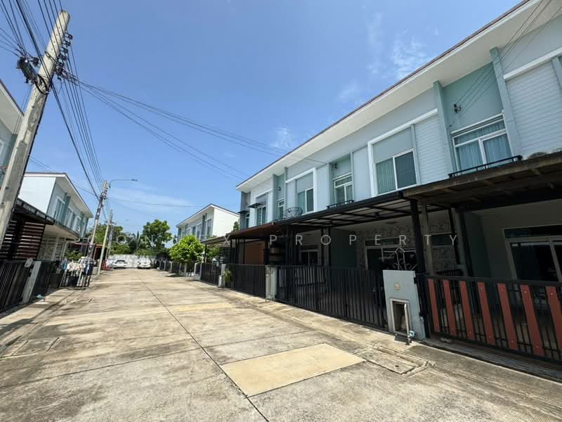 Gusto Town Home Wongwaen-Rama 5 : กัสโต้ ทาวน์โฮม วงแหวน-พระราม 5, นนทบุรี, ถนนวัดปรางค์หลวง, บางม่วง, บางใหญ่, นนทบุรี, 85 ตร.ม., ทาวน์เฮ้าส์ ขาย, โดย Connex Property, 500454752 - DDproperty.com