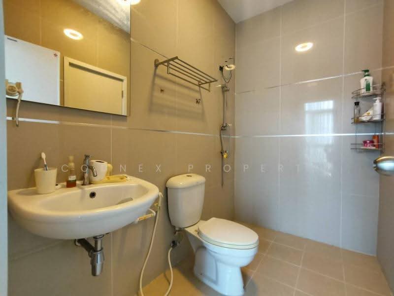 Gusto Town Home Wongwaen-Rama 5 : กัสโต้ ทาวน์โฮม วงแหวน-พระราม 5, นนทบุรี, ถนนวัดปรางค์หลวง, บางม่วง, บางใหญ่, นนทบุรี, 110 ตร.ม., ทาวน์เฮ้าส์ ขาย, โดย Connex Property, 500454784 - DDproperty.com