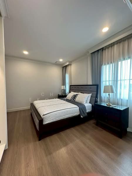 Nantawan Rama 9 - New Krungthepkreetha, Bangkok, Saphan Sung, Bangkok, 5 Bedrooms, 558 sqm, Single Detached House For Rent, by Chanon Ekongkarn, 500454811 - DDproperty.com