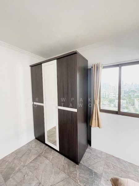 Thonglor Tower, Bangkok, Soi Thonglor, Sukhumvit 55 Road, Khlongtoei Nua, Watthana, Bangkok, 2 Bedrooms, 50 sqm, Condo For Rent, by Praewpakar Soontawong, 500454862 - DDproperty.com