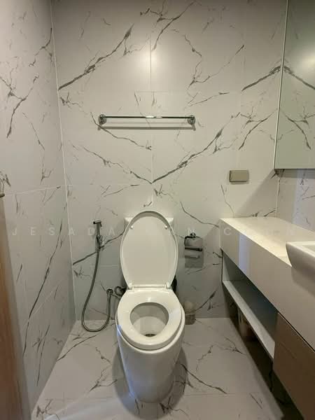 The Teak Sathorn-Lumpini, Bangkok, 108 Soi Sri Bamphen, Chong Nonsi, Yan Nawa, Bangkok, 1 Bedroom, 34 sqm, Condo For Sale, by Jesadakorn Cohn, 500454947 - DDproperty.com