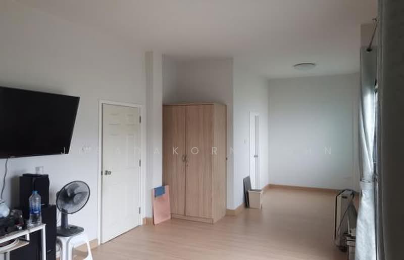 3-BR House, Bangkok, Bang Chun, Khlong Sam Wa, Bangkok, 3 Bedrooms, 140 sqm, Single Detached House For Sale, by Jesadakorn Cohn, 500454950 - DDproperty.com