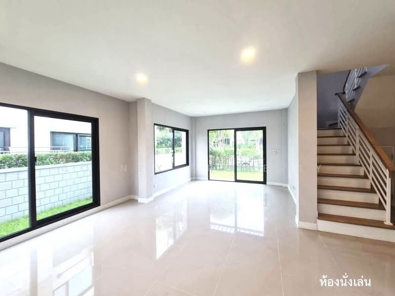 Centro Bangna Km.7, Samut Prakan, Buanakarin Road, Bang Kaeo, Bang Plee, Samut Prakan, 4 Bedrooms, 190 sqm, Single Detached House For Sale, by Connex Property, 500454979 - DDproperty.com