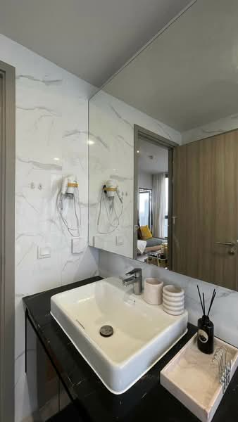Cloud Thonglor-Phetchaburi, Bangkok, 1986 New Petchaburi Road, Bang Kapi, Huai Khwang, Bangkok, 1 Bedroom, 38 sqm, Condo For Rent, by Thanakit Pongpit, 500454985 - DDproperty.com