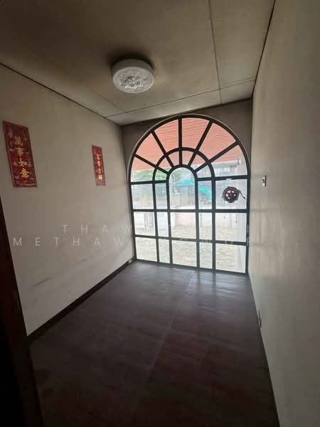 5-BR House, Bangkok, Phra Kanong Nua, Watthana, Bangkok, 5 Bedrooms, 500 sqm, Single Detached House For Rent, by Thawatchai Methawongworakul, 500455037 - DDproperty.com