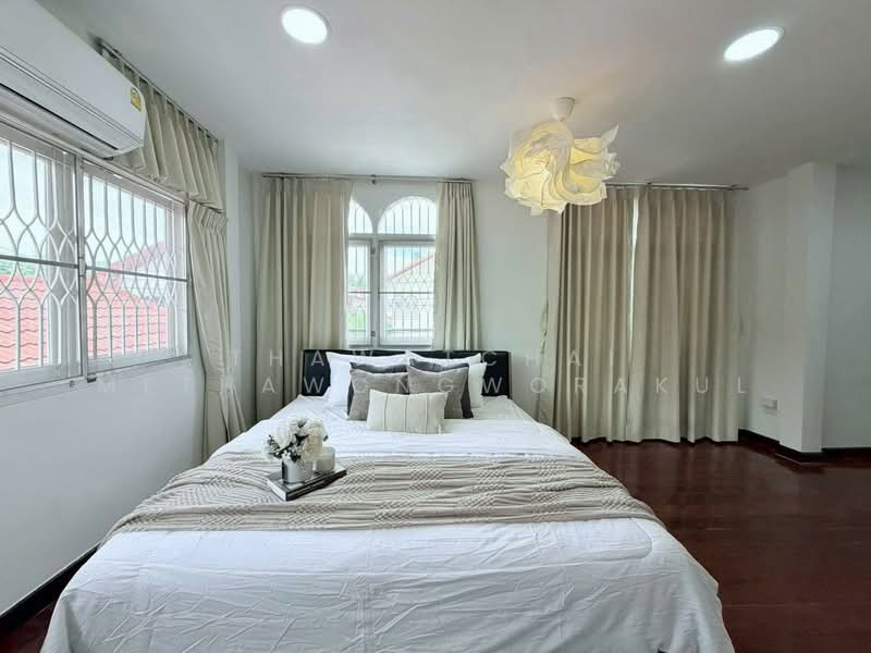 บ้าน 6-ห้องนอน, กรุงเทพ, ห้วยขวาง, กรุงเทพ, 500 ตร.ม., บ้านเดี่ยว ให้เช่า, โดย Thawatchai Methawongworakul, 500455040 - DDproperty.com