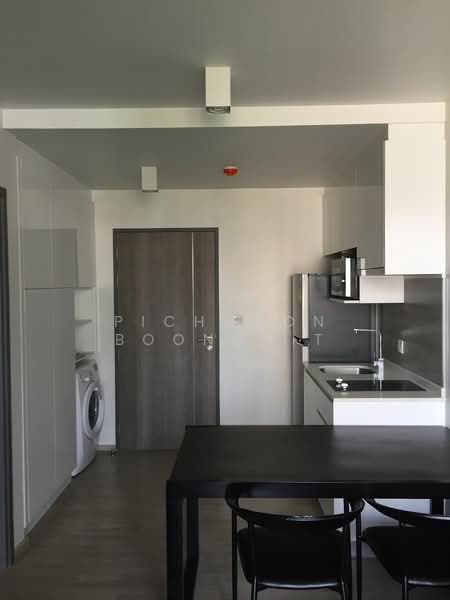 Maestro 02 Ruamrudee, Bangkok, 5-2 Ploenchit Road, Lumphini, Pathum Wan, Bangkok, 1 Bedroom, 33 sqm, Condo For Sale, by Pichamon Boonchit, 500455041 - DDproperty.com