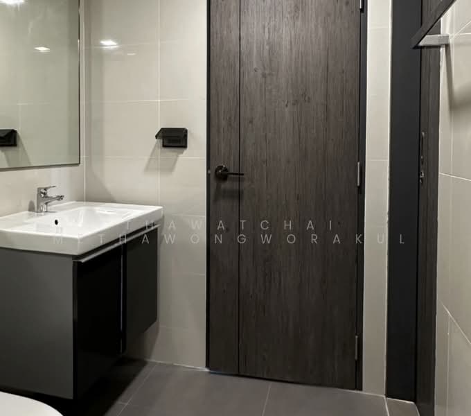 Venio Sukhumvit 10, Bangkok, 10 Sukhumvit, Khlong Toei, Bangkok, 1 Bedroom, 34 sqm, Condo For Rent, by Thawatchai Methawongworakul, 500455053 - DDproperty.com