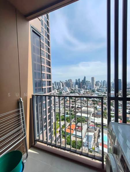 Oka Haus Sukhumvit 36, Bangkok, 3399 Rama 4 Road, Khong Tan, Khlong Toei, Bangkok, 1 Bedroom, 35 sqm, Condo For Rent, by Sunny Next Step, 500455063 - DDproperty.com