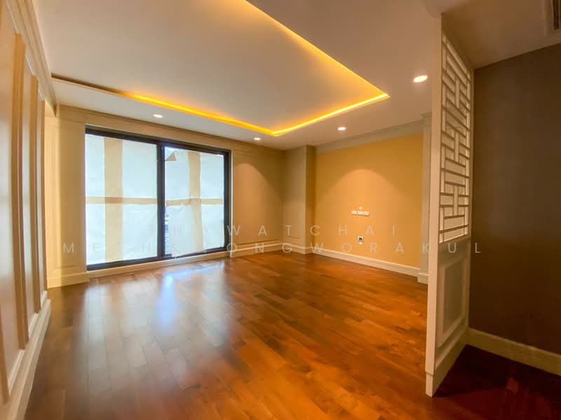 undefined, Bangkok, Phra Kanong Nua, Watthana, Bangkok, 3 Bedrooms, 300 sqm, Townhouse For Sale, by Thawatchai Methawongworakul, 500455071 - DDproperty.com