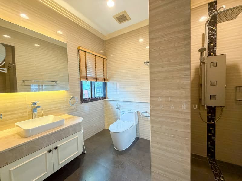 undefined, Bangkok, Phra Kanong Nua, Watthana, Bangkok, 3 Bedrooms, 300 sqm, Townhouse For Sale, by Thawatchai Methawongworakul, 500455071 - DDproperty.com