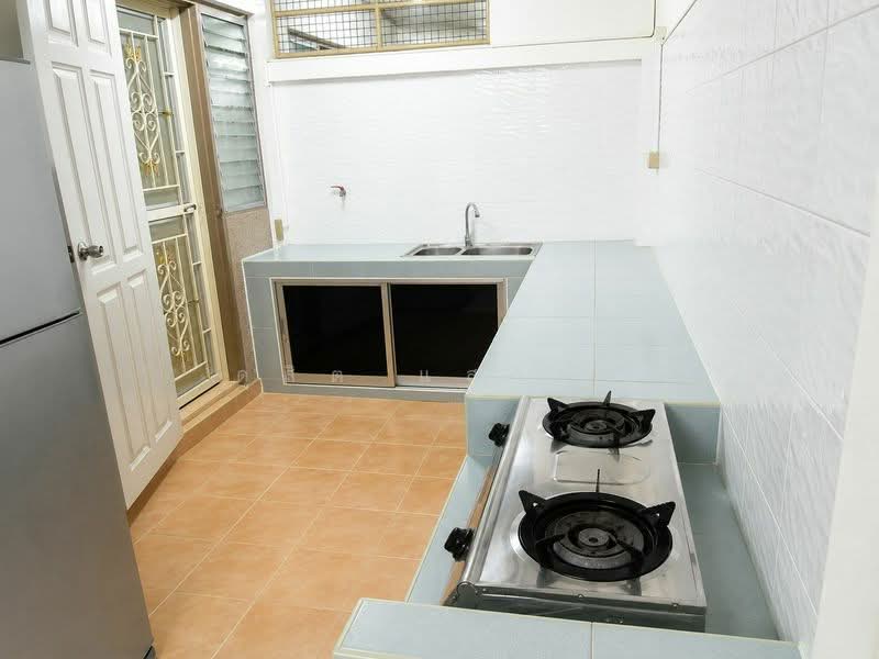 ให้เช่าบ้านแฝด ม.บ้านสวนบางพระ ศรีราชา, Chon Buri (Pattaya), Bang Phra, Si Racha, Chon Buri (Pattaya), 3 Bedrooms, 150 sqm, Semi-Detached House (Twin House) For Rent, by Dusit Saengfa, 500455082 - DDproperty.com