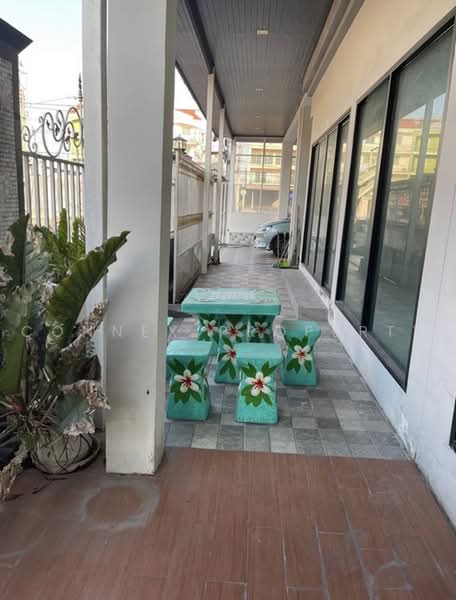 Baan Rattawan, Pathum Thani, Lat Sawai, Lam Luk Ka, Pathum Thani, 4 Bedrooms, 21 sqm, Single Detached House For Sale, by Connex Property, 500455102 - DDproperty.com