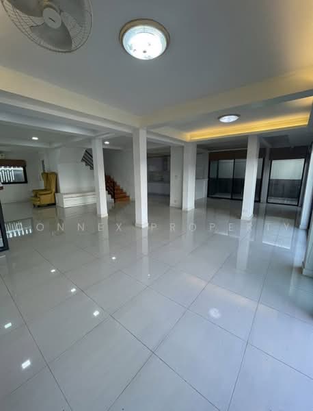 Baan Rattawan, Pathum Thani, Lat Sawai, Lam Luk Ka, Pathum Thani, 4 Bedrooms, 21 sqm, Single Detached House For Sale, by Connex Property, 500455102 - DDproperty.com