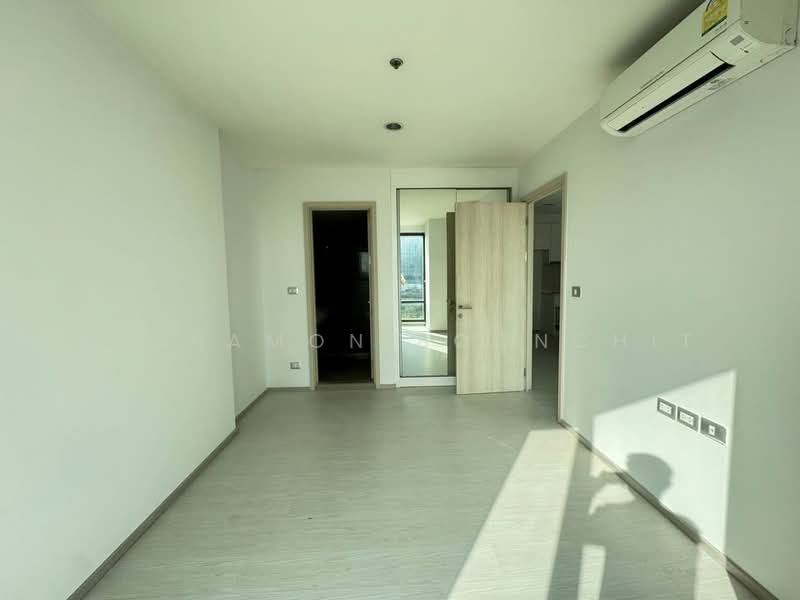 Rhythm Sukhumvit 42, Bangkok, Soi Sukhumvit 42, Sukhumvit Road, Phra Kanong, Khlong Toei, Bangkok, 1 Bedroom, 45 sqm, Condo For Sale, by Pichamon Boonchit, 500455105 - DDproperty.com