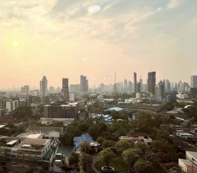Rhythm Sukhumvit 42, Bangkok, Soi Sukhumvit 42, Sukhumvit Road, Phra Kanong, Khlong Toei, Bangkok, 1 Bedroom, 45 sqm, Condo For Rent, by Thawatchai Methawongworakul, 500455106 - DDproperty.com