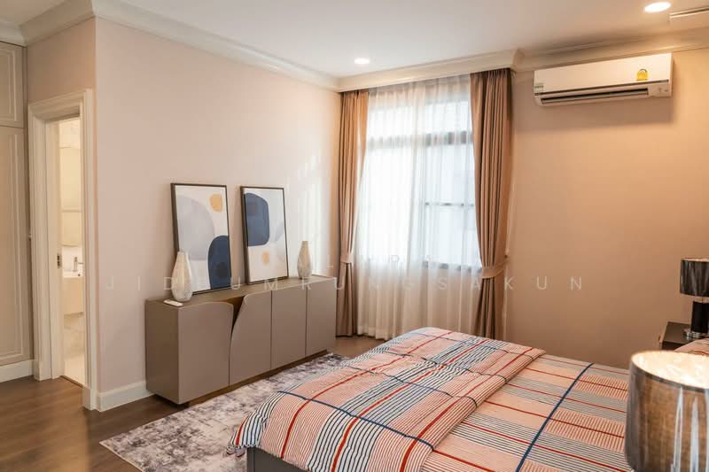 Nantawan Rama 9 - New Krungthepkreetha, Bangkok, Saphan Sung, Bangkok, 5 Bedrooms, 4 sqm, Single Detached House For Rent, by Walapa Jidbumrungsakun, 500455107 - DDproperty.com