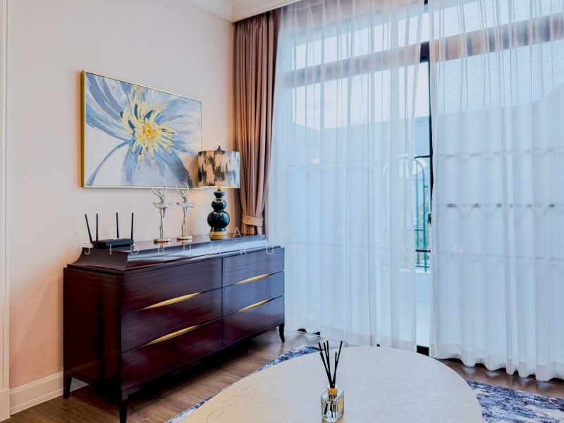 Nantawan Rama 9 - New Krungthepkreetha, Bangkok, Saphan Sung, Bangkok, 5 Bedrooms, 4 sqm, Single Detached House For Rent, by Walapa Jidbumrungsakun, 500455107 - DDproperty.com