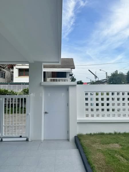 Kanya House, Samut Prakan, Soi Bearing 34 Dansamrong 62, Samrong Nua, Muang Samut Prakarn, Samut Prakan, 3 Bedrooms, 200 sqm, Condo For Sale, by Connex Property, 500455165 - DDproperty.com