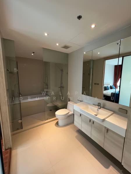 Baan Santisuk, Bangkok, 97 Soi Sukhumvit 38, Phra Kanong, Khlong Toei, Bangkok, 2 Bedrooms, 87 sqm, Apartment For Rent, by Walapa Jidbumrungsakun, 500455186 - DDproperty.com