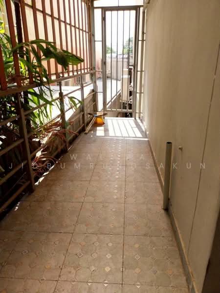 4-BR House, Bangkok, Bang Chun, Khlong Sam Wa, Bangkok, 4 Bedrooms, 300 sqm, Single Detached House For Sale, by Walapa Jidbumrungsakun, 500455217 - DDproperty.com